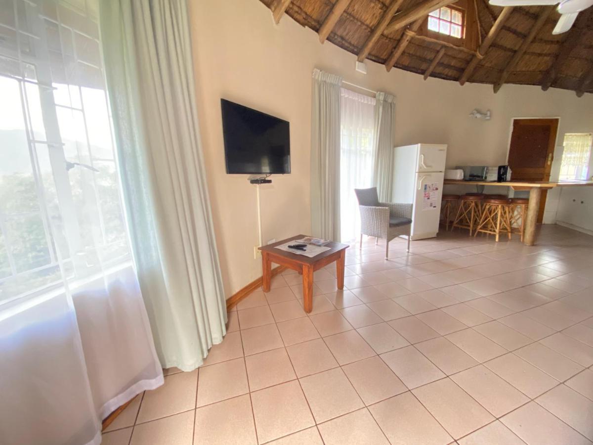 Magoebaskloof Mountain Lodge ツァニーン エクステリア 写真